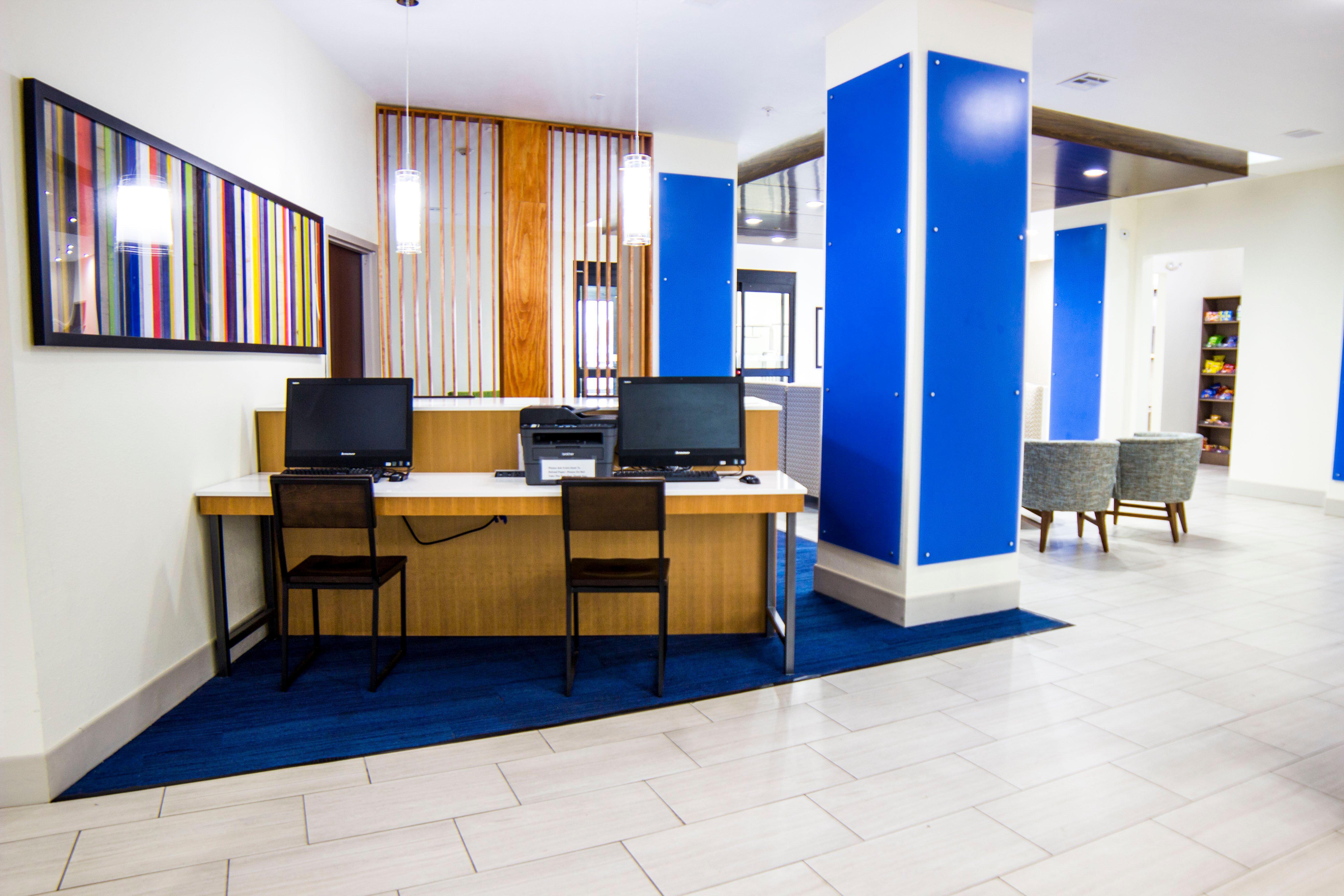 Holiday Inn Express Seguin By Ihg Esterno foto