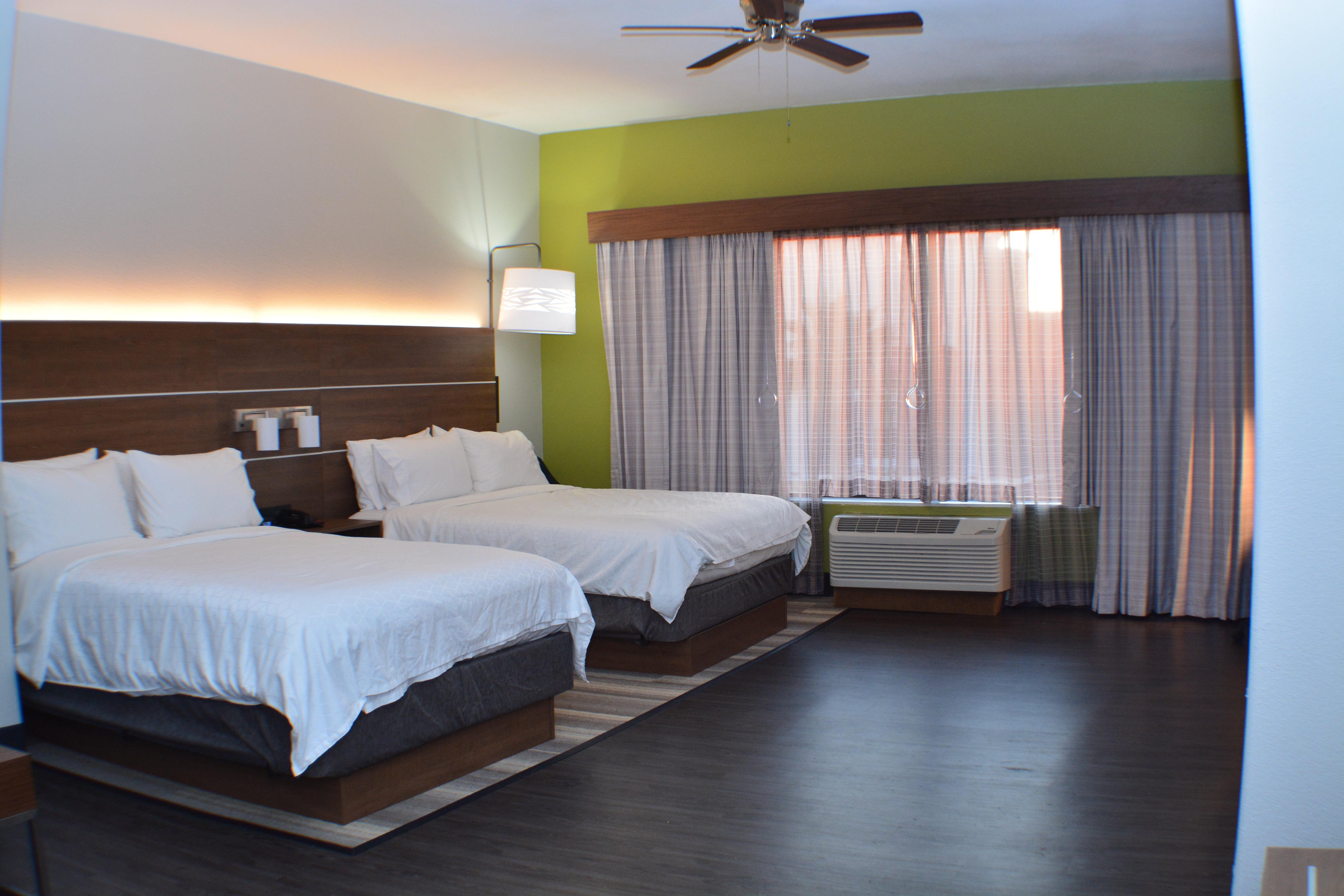 Holiday Inn Express Seguin By Ihg Esterno foto