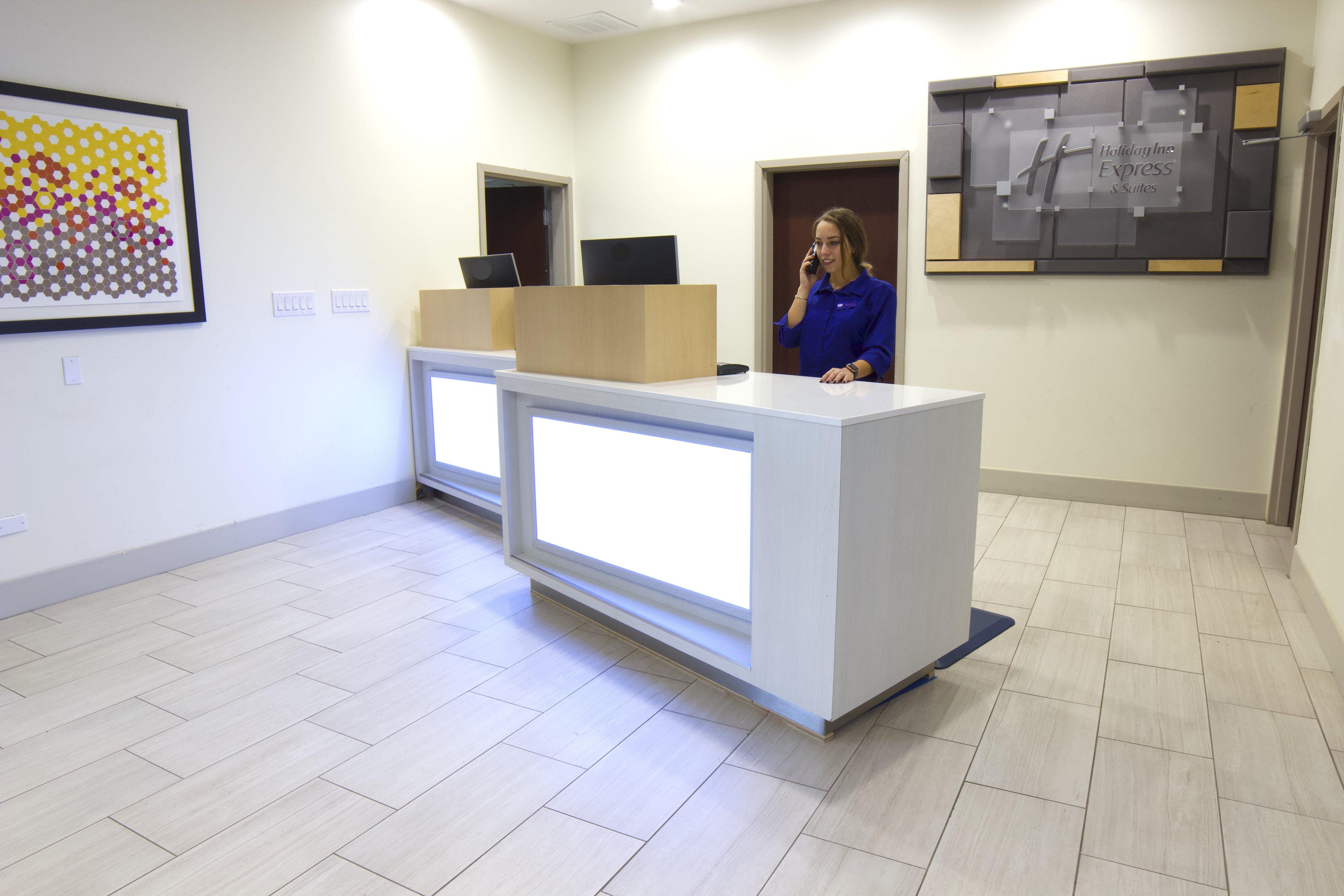 Holiday Inn Express Seguin By Ihg Esterno foto